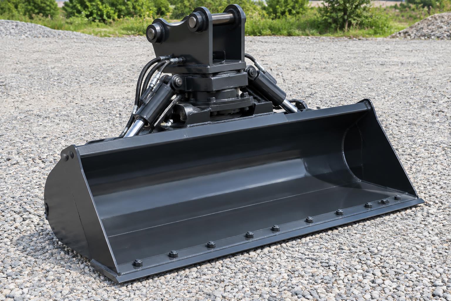 Tilt Bucket Hire